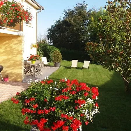 Ma Maison Fleurie Proche Aeroport Lyon St Exupery, Ldlc Arena, Groupama Stadium,Eurexpo Janneyrias Exterior foto
